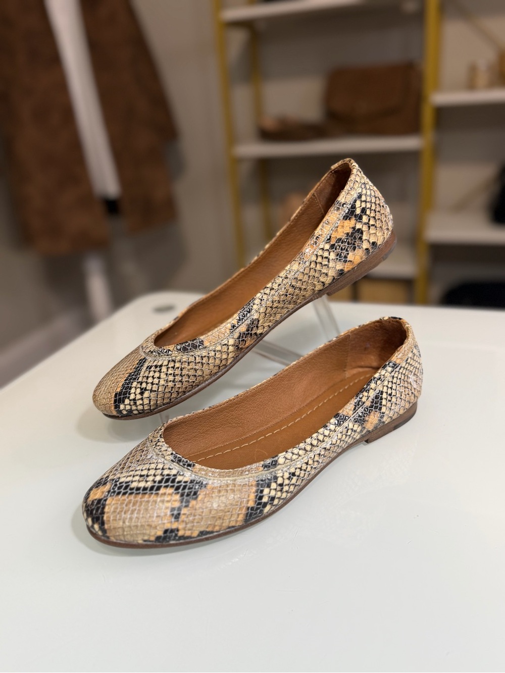 Frye Carson Ballet Flats Tan & Black Snake-Print Ballet Flats
